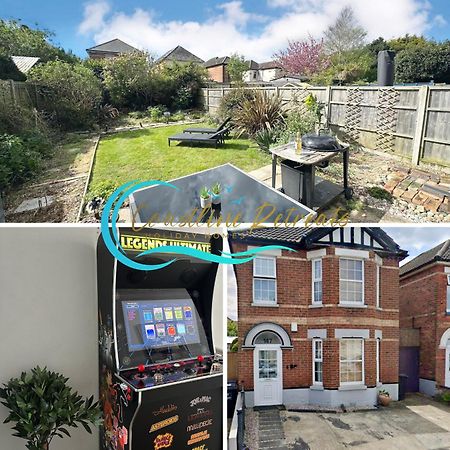 The Capstone Retreat - Beautiful Detached Family Home By Coastline Retreats, Arcade Machine, Parking, Bbq Bournemouth Exteriér fotografie