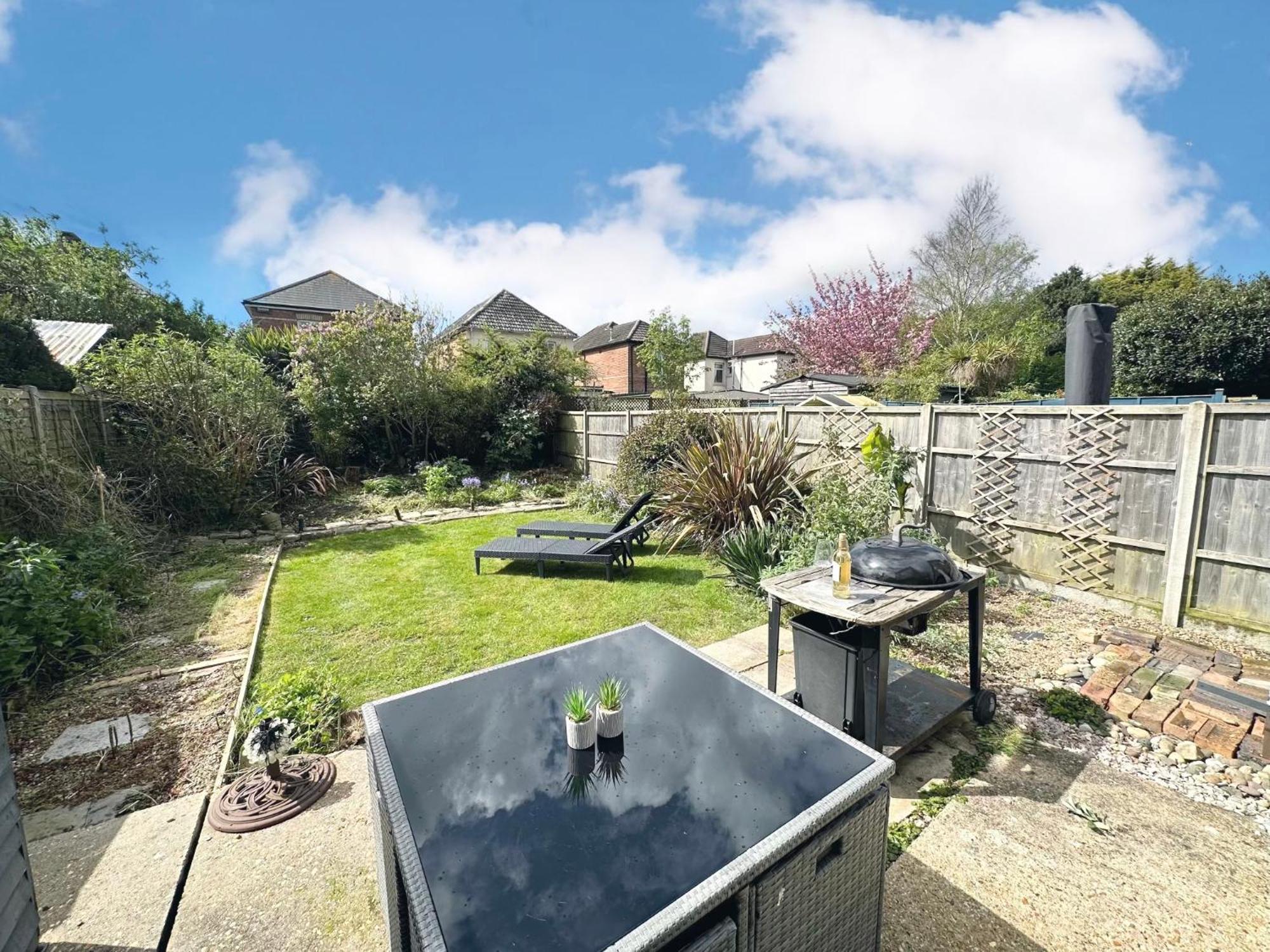 The Capstone Retreat - Beautiful Detached Family Home By Coastline Retreats, Arcade Machine, Parking, Bbq Bournemouth Exteriér fotografie